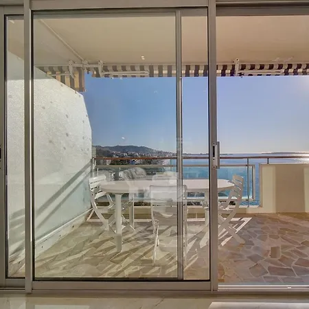 UPSTAYS Terrace Lerins View 55m2 Apartment *