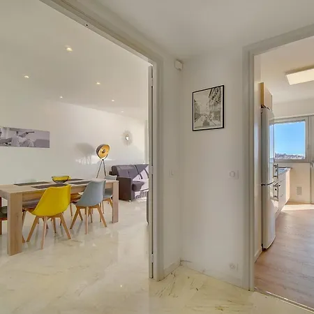 Appartement UPSTAYS Terrace Lerins View 55m2 Apartment